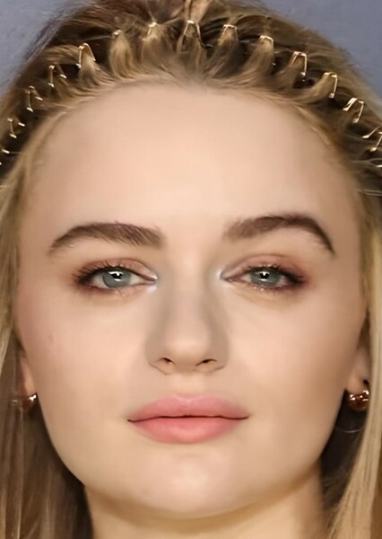 Joey King photo