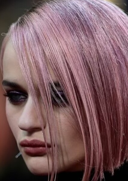 Joey King photo