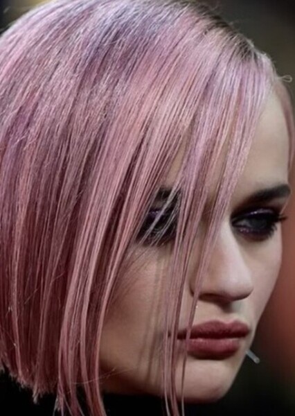 Joey King photo
