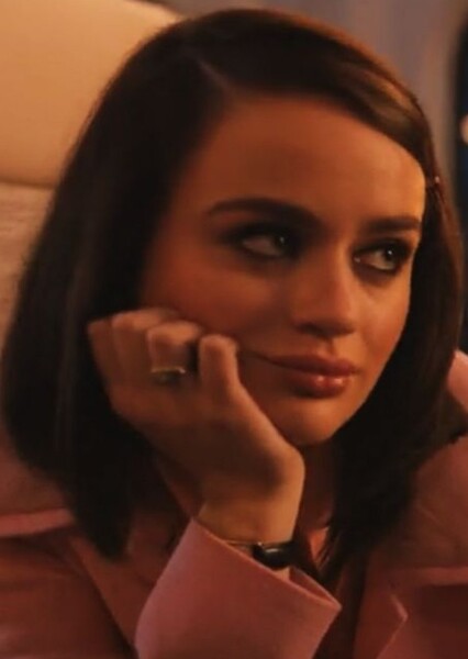 Joey King photo
