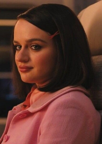 Joey King photo