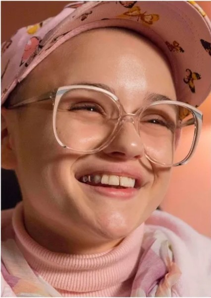 Joey King photo