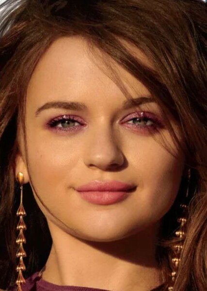 Joey King photo