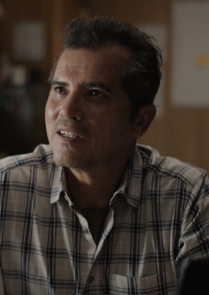 John Leguizamo photo
