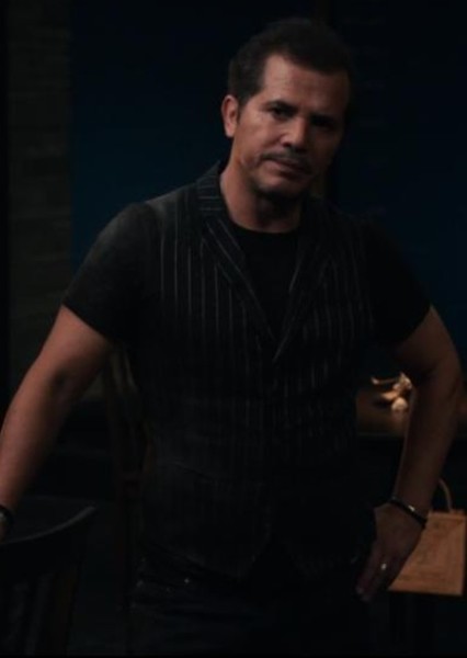 John Leguizamo photo