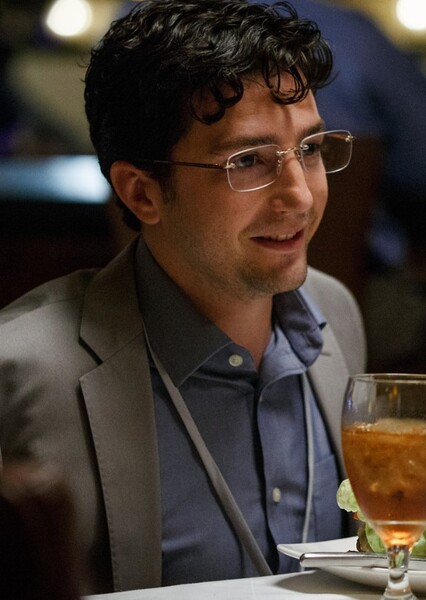 John Magaro photo