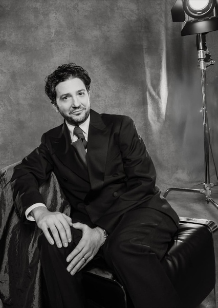 John Magaro