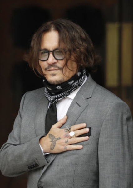 Johnny Depp photo