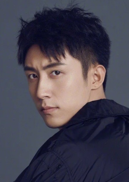Johnny Huang photo