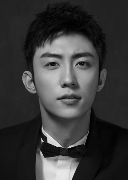 Johnny Huang photo