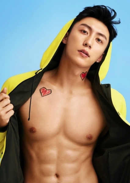 Johnny Huang photo