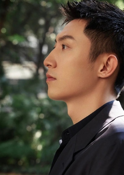 Johnny Huang photo