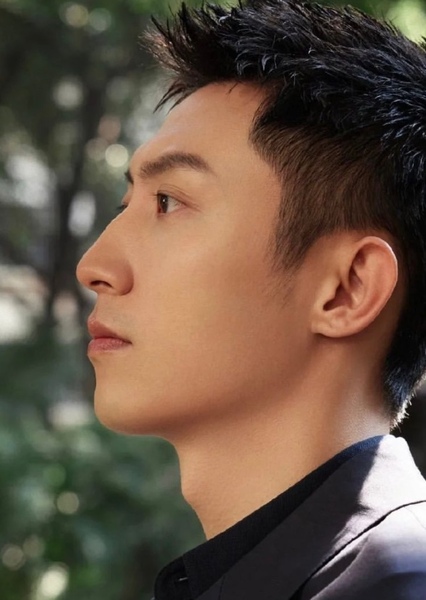 Johnny Huang photo