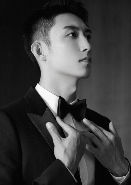 Johnny Huang photo