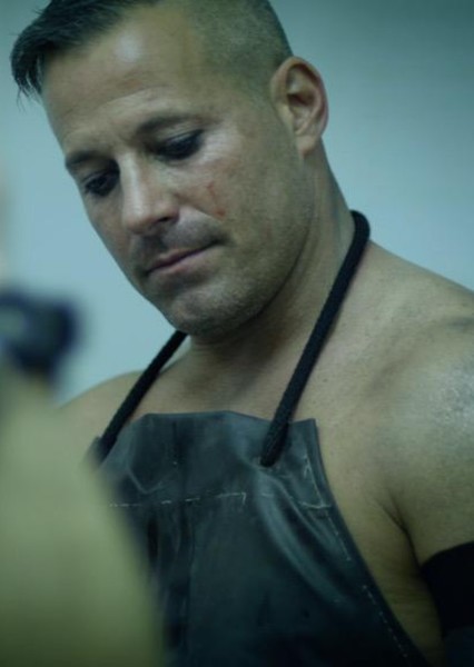 Johnny Messner photo
