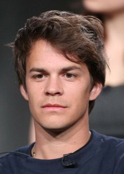 Johnny Simmons