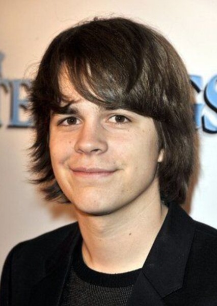 Johnny Simmons