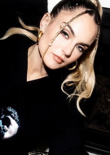 JoJo photo