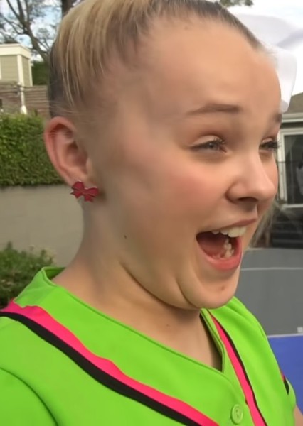JoJo Siwa photo