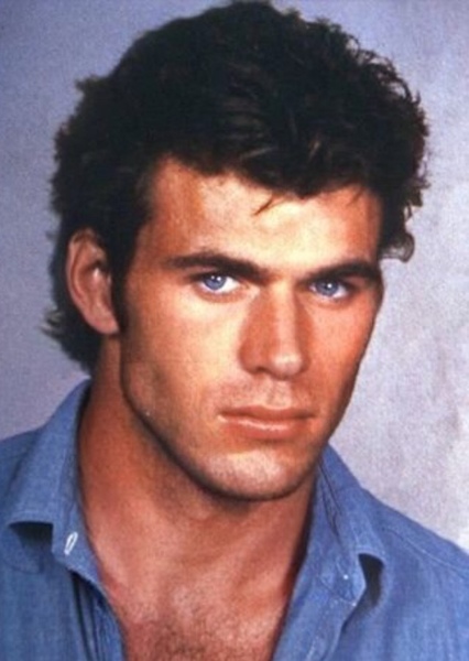 Jon-Erik Hexum photo