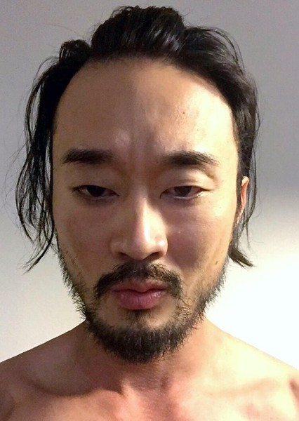 Jon Komp Shin photo