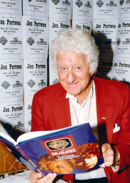 Jon Pertwee photo