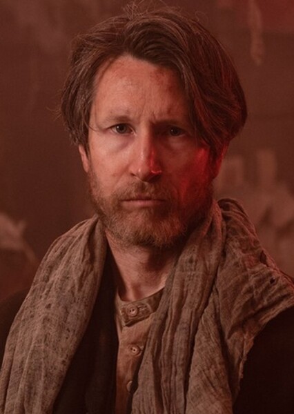Jonathan Aris photo