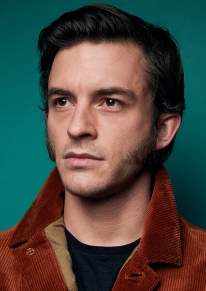 Jonathan Bailey photo