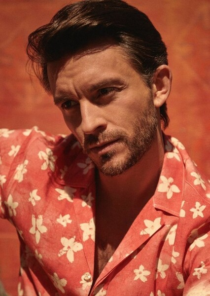 Jonathan Bailey