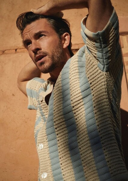 Jonathan Bailey photo