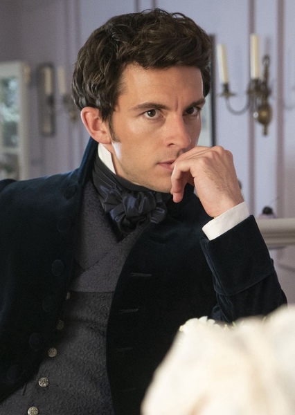 Jonathan Bailey photo