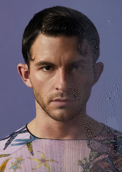 Jonathan Bailey photo