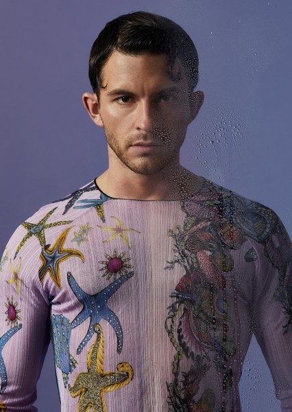 Jonathan Bailey photo