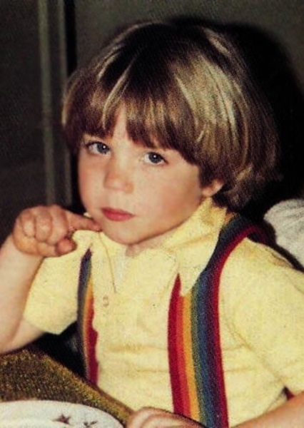 Jonathan Brandis photo