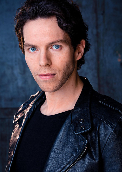 Jonathan Cahill photo