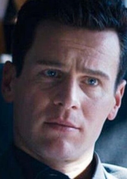 Jonathan Groff photo