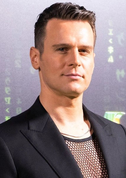 Jonathan Groff photo
