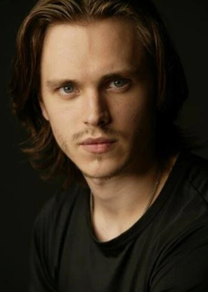 Jonathan Jackson photo