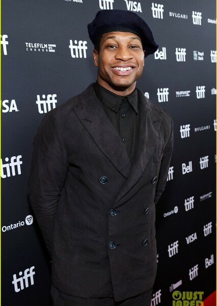 Jonathan Majors photo