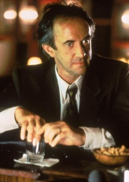 Jonathan Pryce photo
