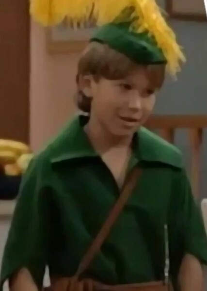 Jonathan Taylor Thomas photo
