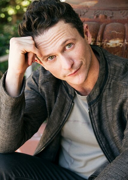 Jonathan Tucker