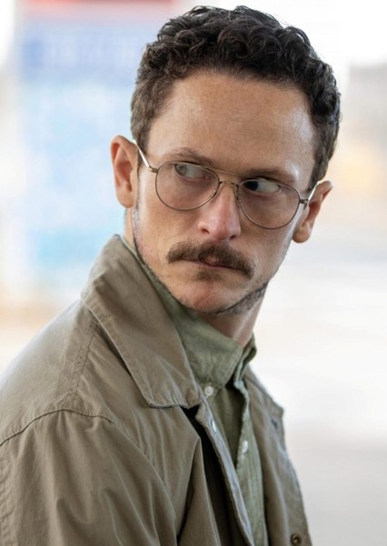 Jonathan Tucker