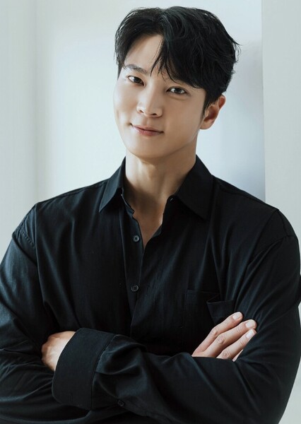 Joo Won photo