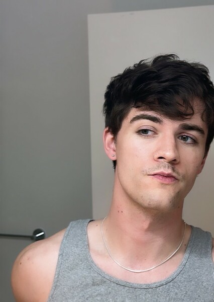 Jordan Doww photo