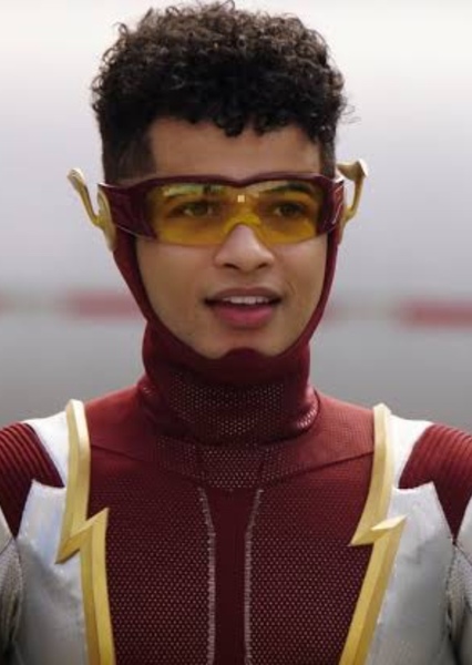 Jordan Fisher photo