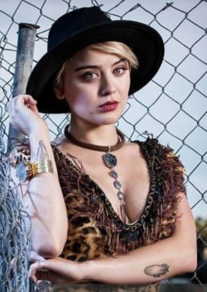 Jordan Hinson photo