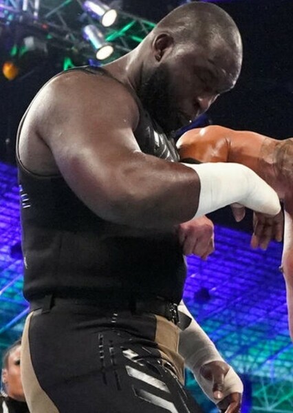 Jordan Omogbehin photo