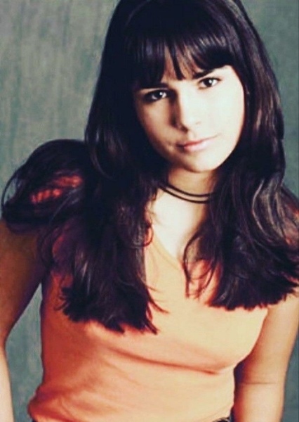 Jordana Brewster photo