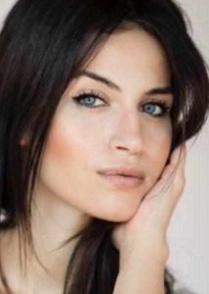 Jordana Lajoie photo